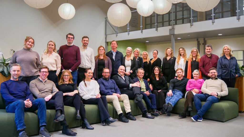 Gruppbild av IUC Syds medarbetare