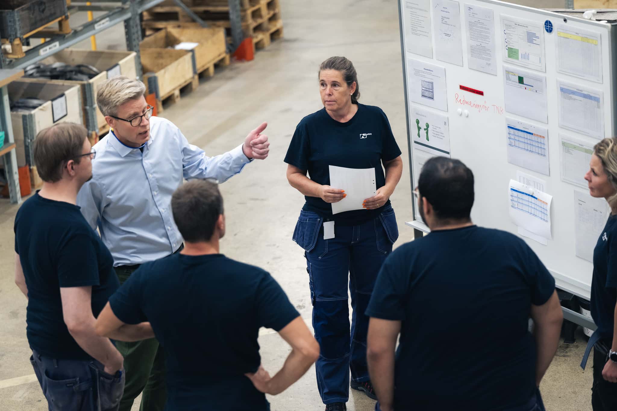 Avstämning vid pulstavla, en del av leanarbetet