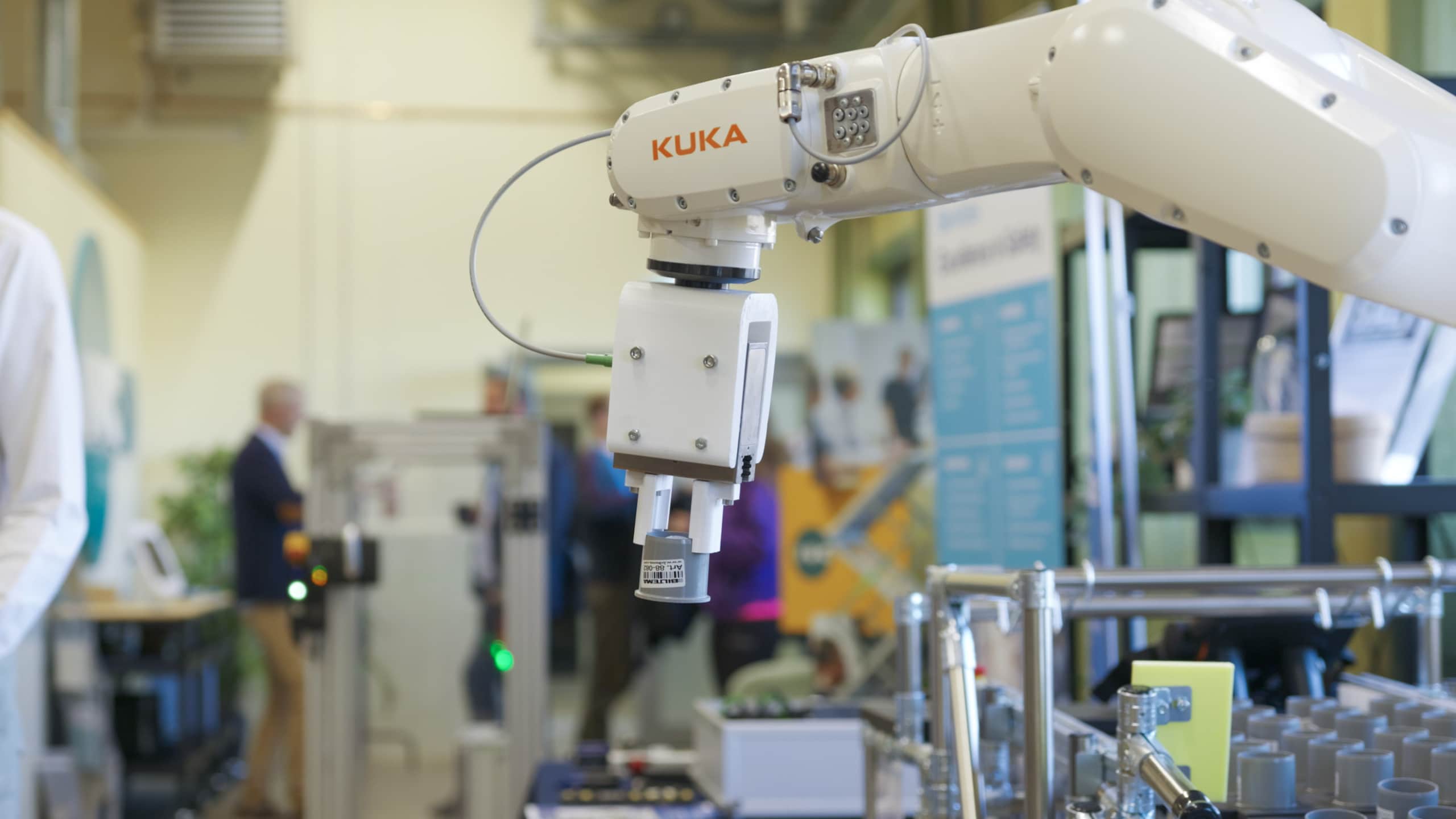 Små och medelstora företag i Skåne testar automation i vårt Produktionslabb