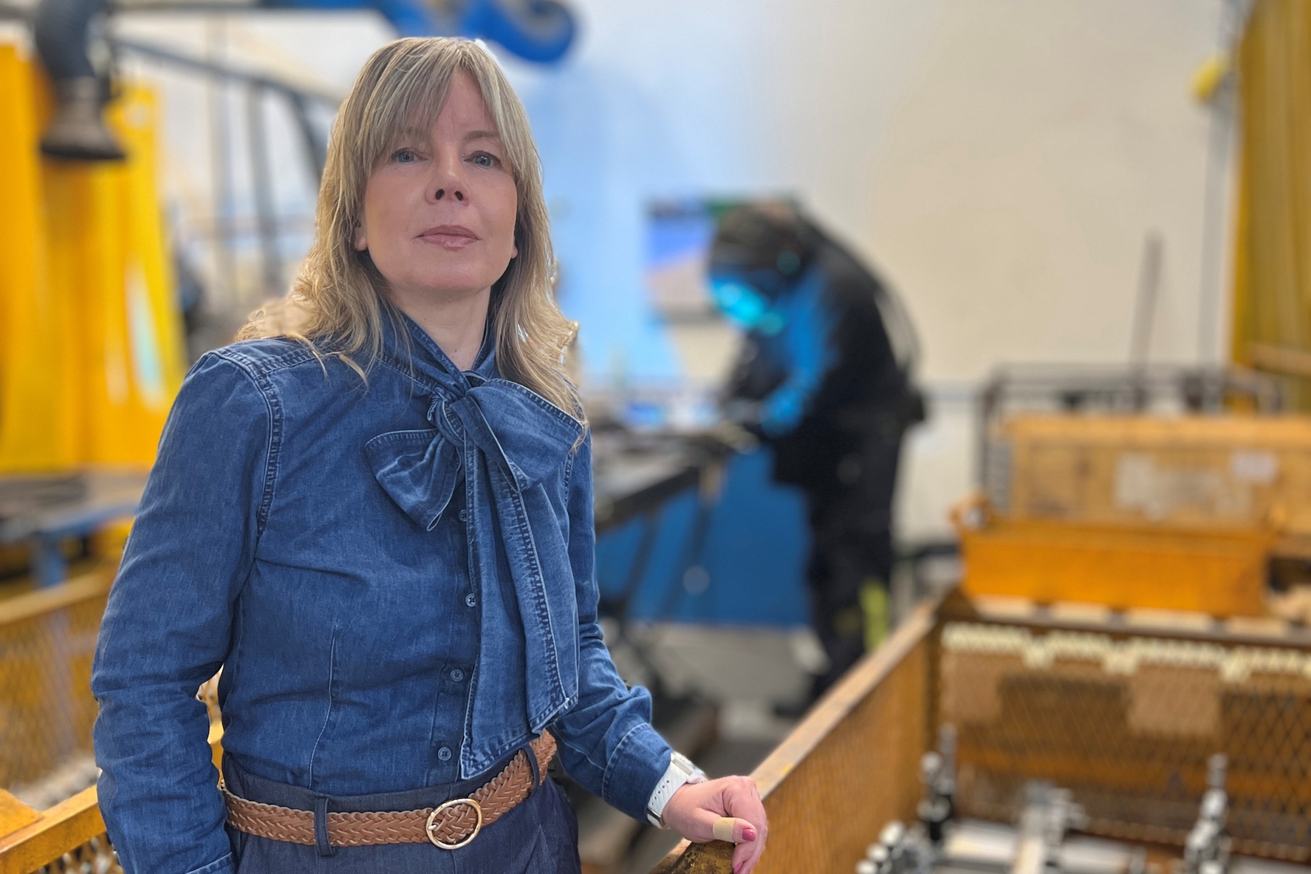 Leankoordinatorn på Hörby Bruk i produktionen.